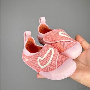 NWB! Nike Swoosh 1 Washed Coral/Muslin